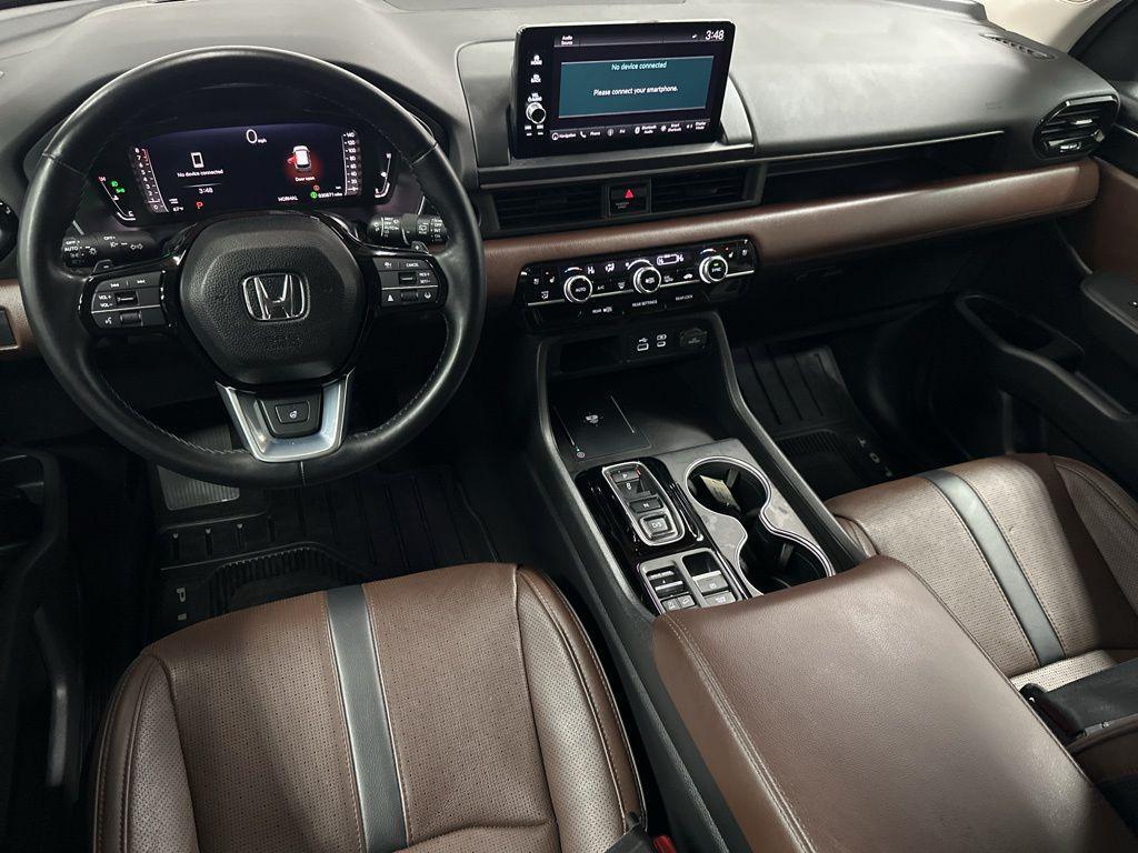 used 2024 Honda Pilot car, priced at $34,995