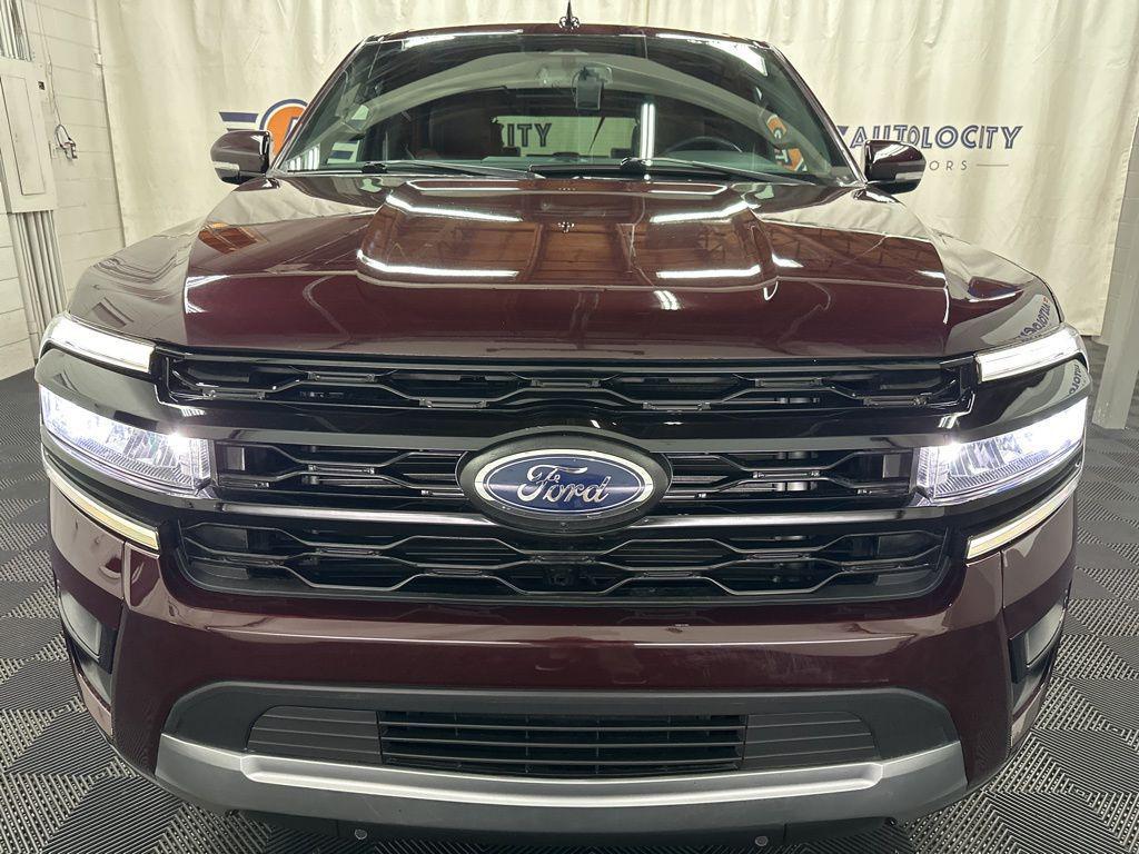 used 2024 Ford Expedition car, priced at $49,495
