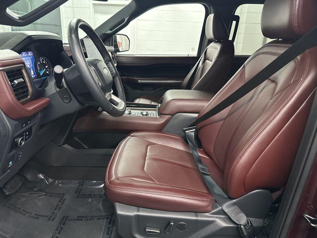 used 2024 Ford Expedition car, priced at $49,495