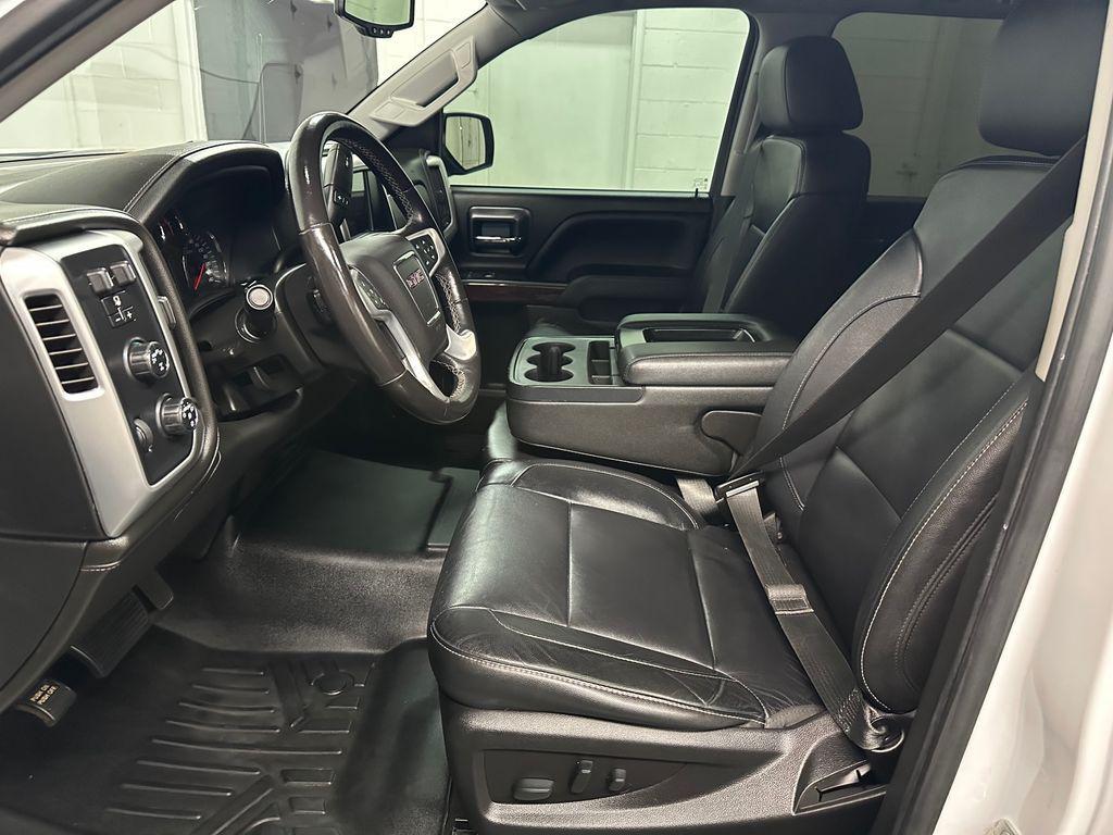 used 2018 GMC Sierra 1500 car, priced at $29,500