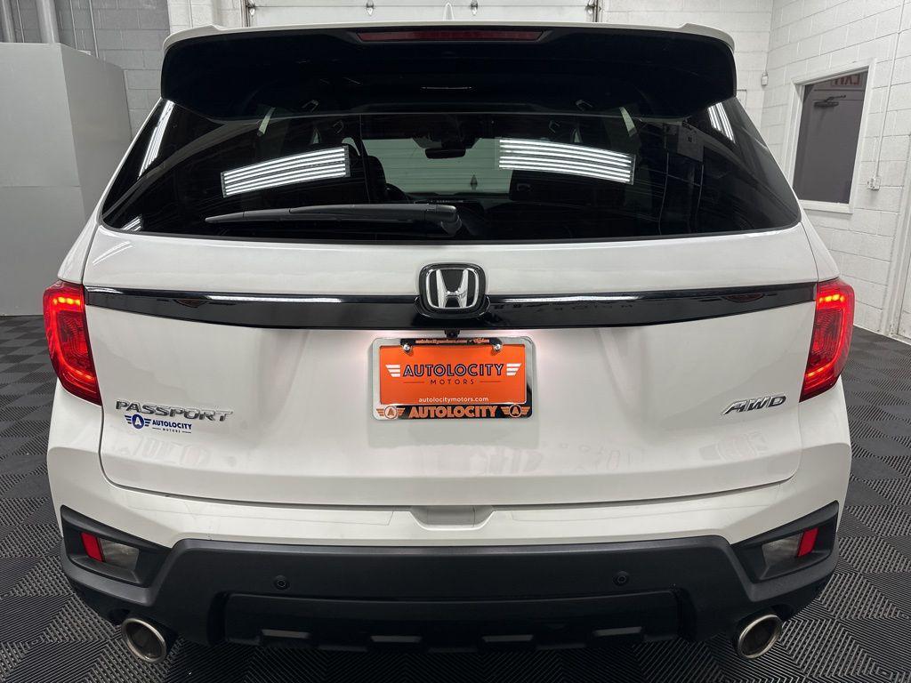 used 2024 Honda Passport car, priced at $25,995