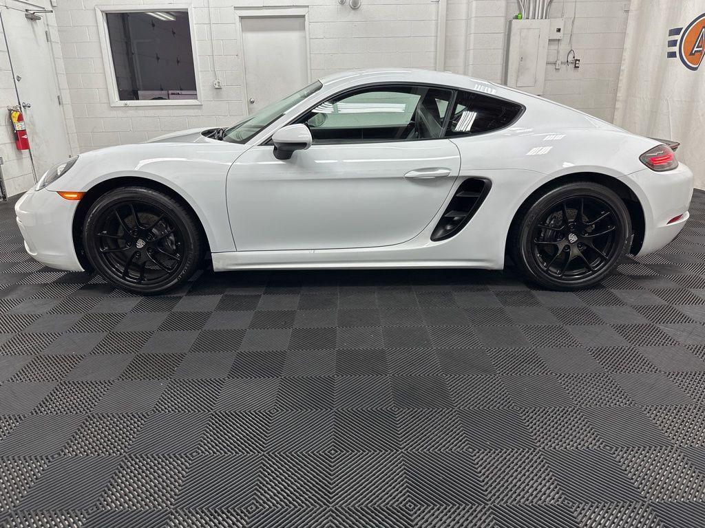used 2019 Porsche 718 Cayman car, priced at $45,500