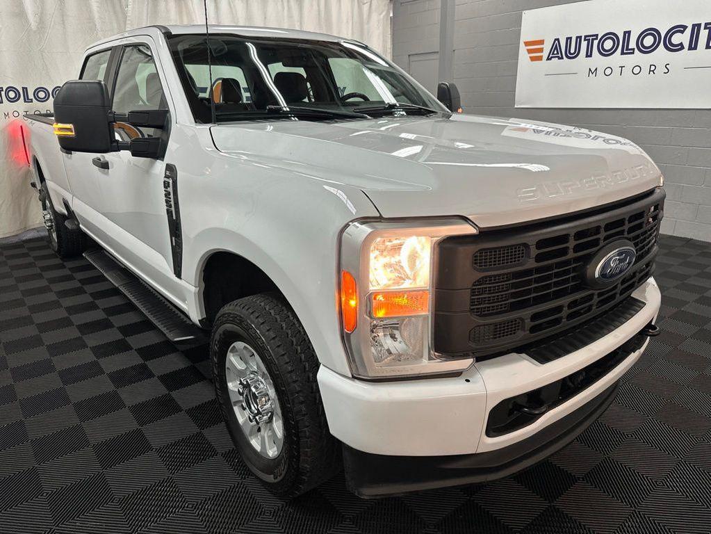 used 2023 Ford F-250 car, priced at $33,000