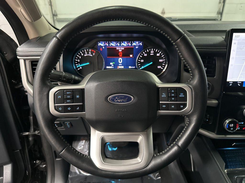 used 2024 Ford Expedition car, priced at $37,995