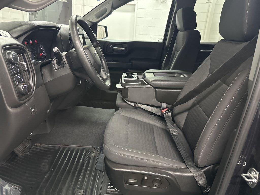 used 2022 Chevrolet Silverado 1500 car, priced at $30,295