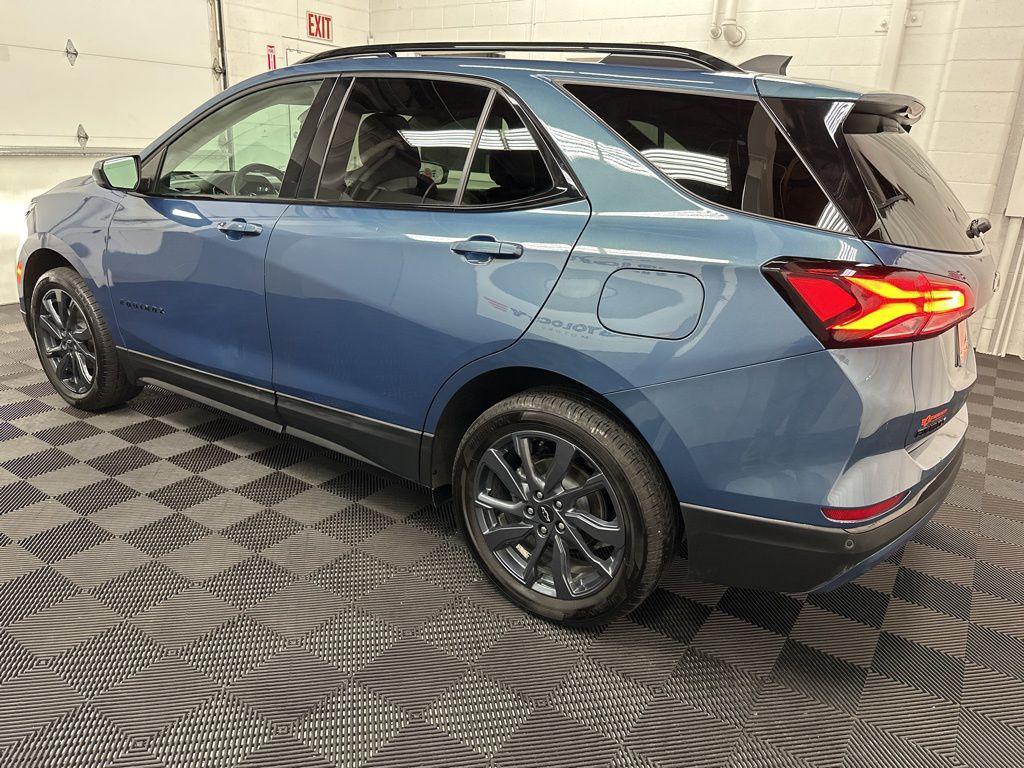 used 2024 Chevrolet Equinox car, priced at $22,000