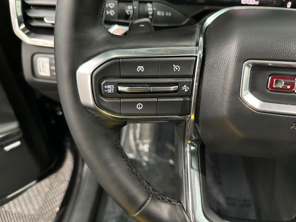used 2025 GMC Acadia car, priced at $33,000