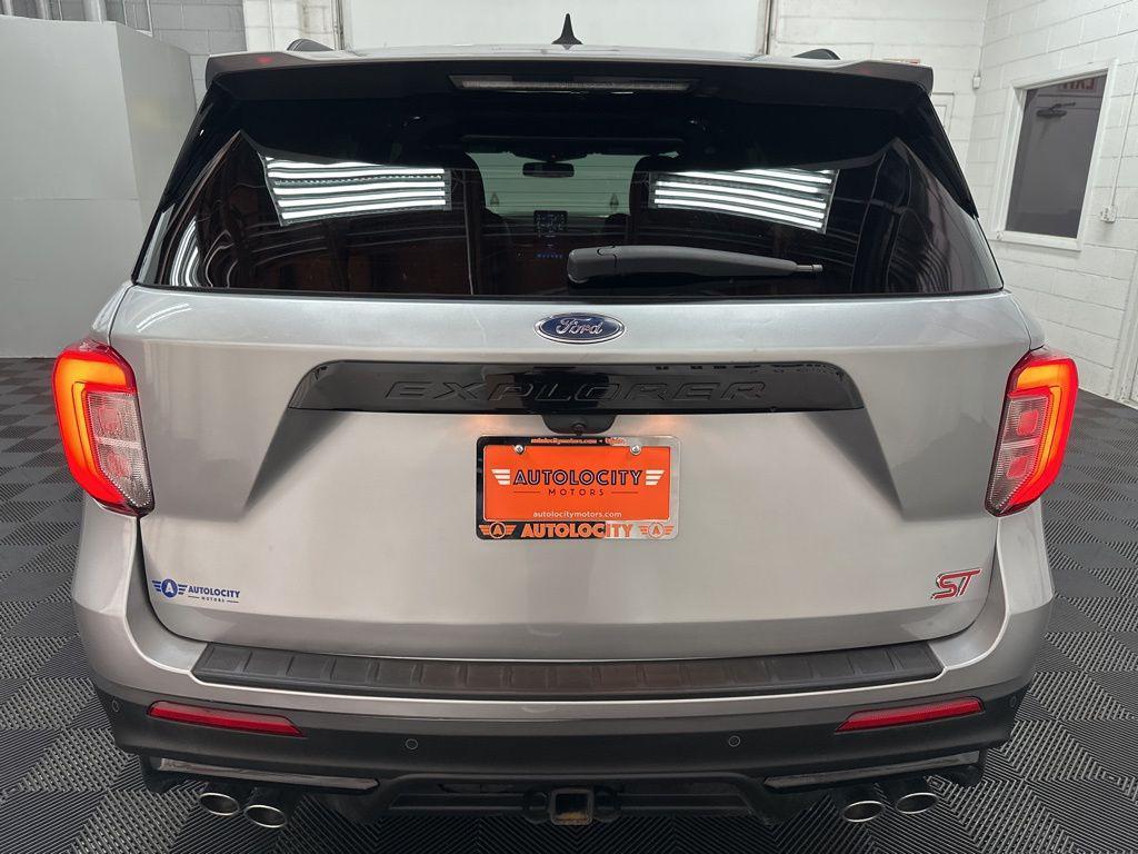 used 2022 Ford Explorer car, priced at $30,495