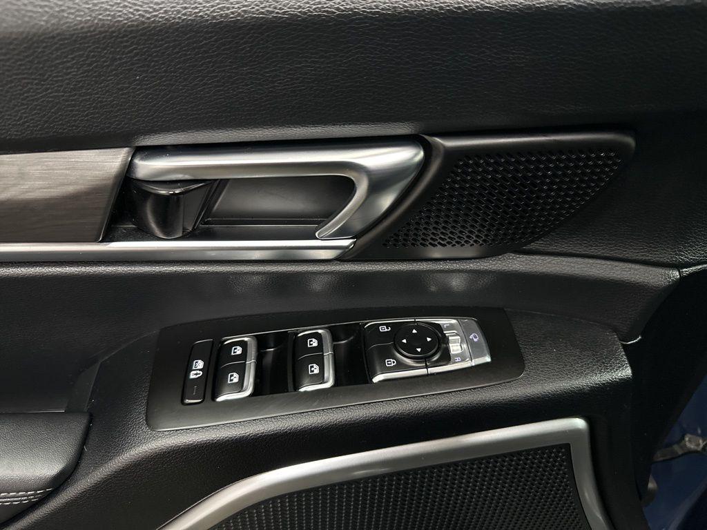 used 2023 Kia Telluride car, priced at $31,500