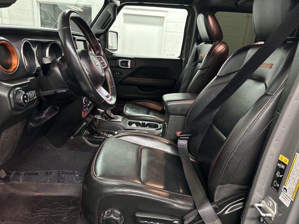 used 2022 Jeep Gladiator car, priced at $37,000