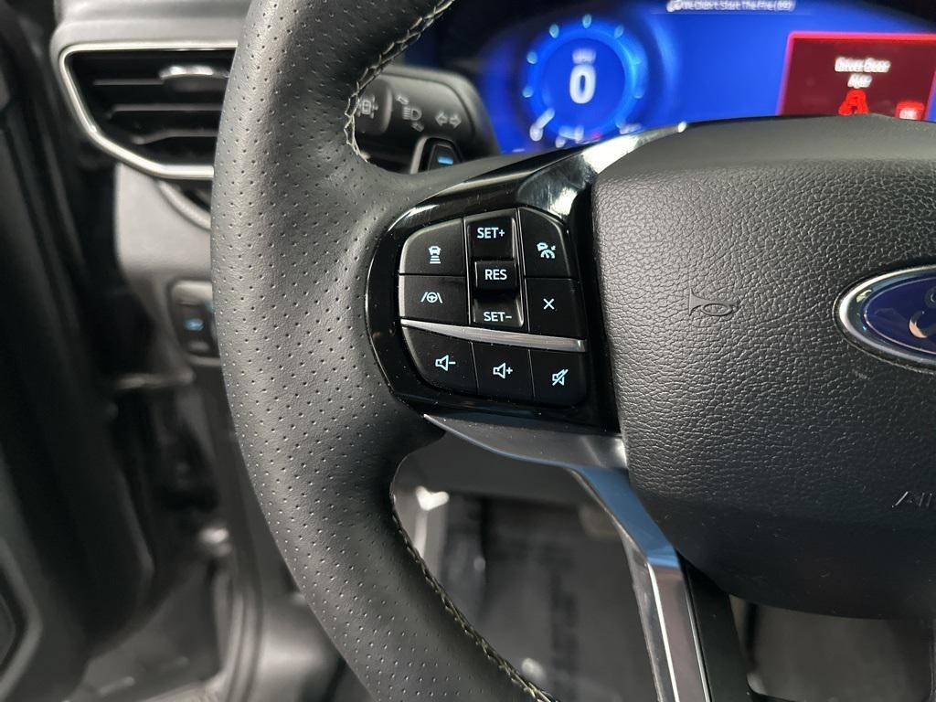 used 2024 Ford Explorer car, priced at $38,495