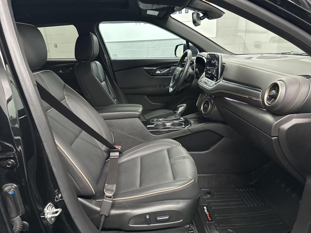 used 2024 Chevrolet Blazer car, priced at $29,995