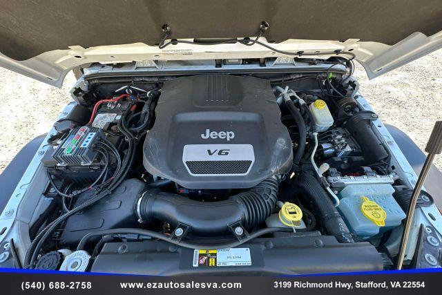 used 2015 Jeep Wrangler Unlimited car, priced at $19,990