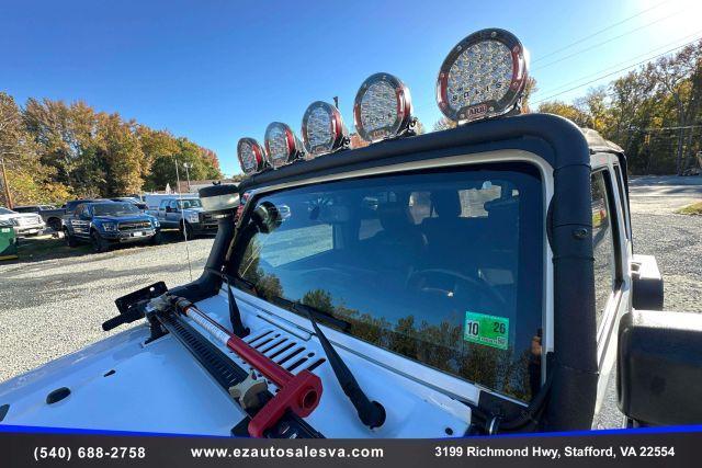 used 2015 Jeep Wrangler Unlimited car, priced at $19,990