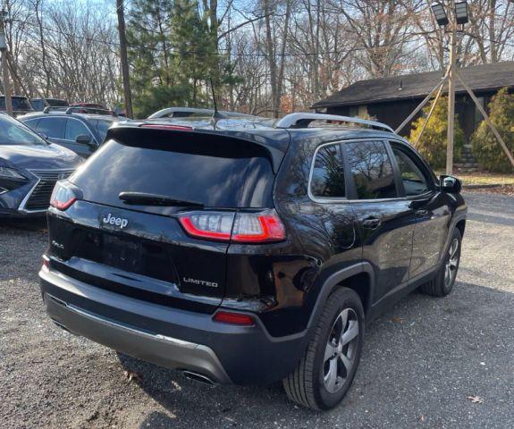 used 2020 Jeep Cherokee car