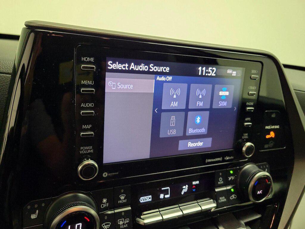 used 2022 Toyota Highlander car, priced at $33,998