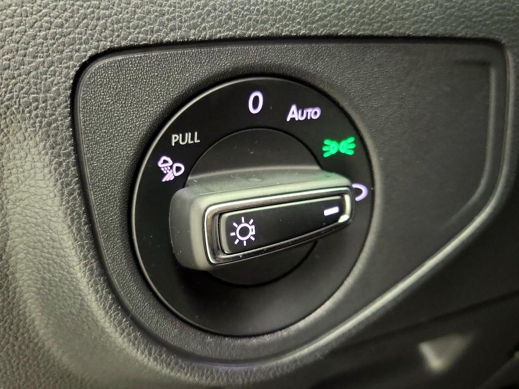 used 2021 Volkswagen Atlas car, priced at $20,998