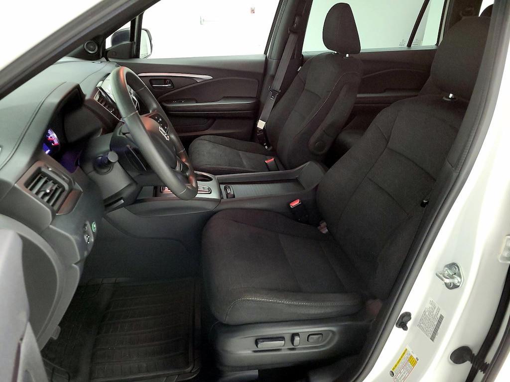 used 2022 Honda Pilot car, priced at $28,998