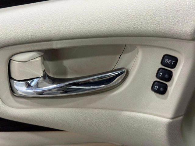 used 2023 Nissan Murano car, priced at $27,900