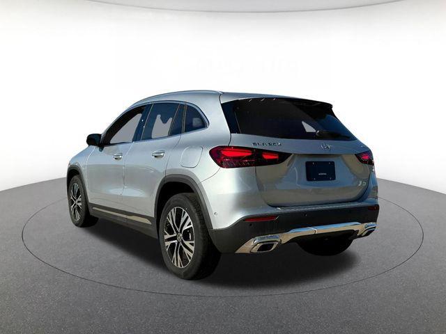 used 2026 Mercedes-Benz GLA 250 car, priced at $41,900
