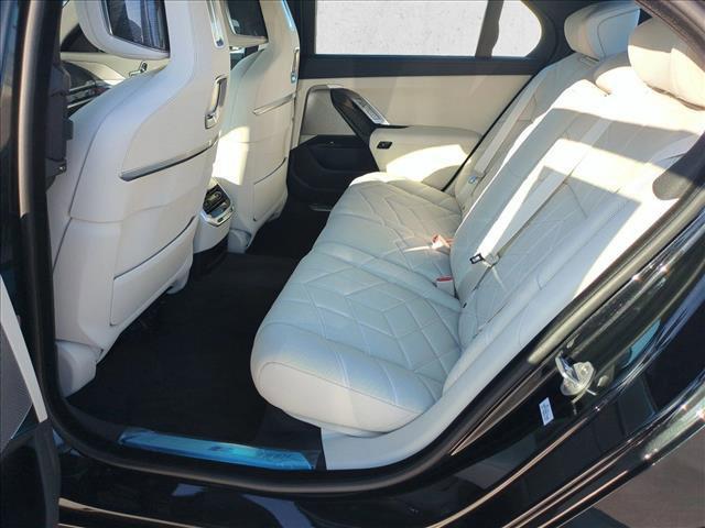 new 2026 BMW i7 car, priced at $114,335