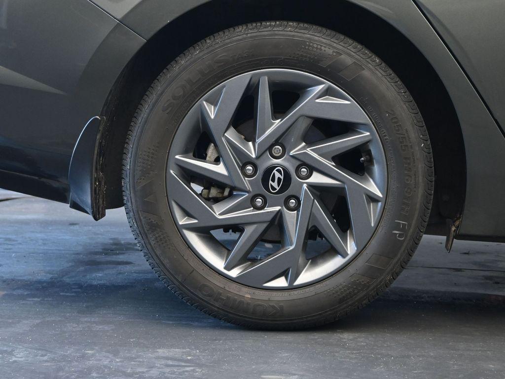 used 2024 Hyundai ELANTRA HEV car, priced at $19,888