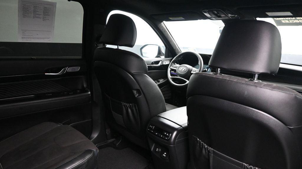 used 2024 Hyundai Palisade car, priced at $37,888