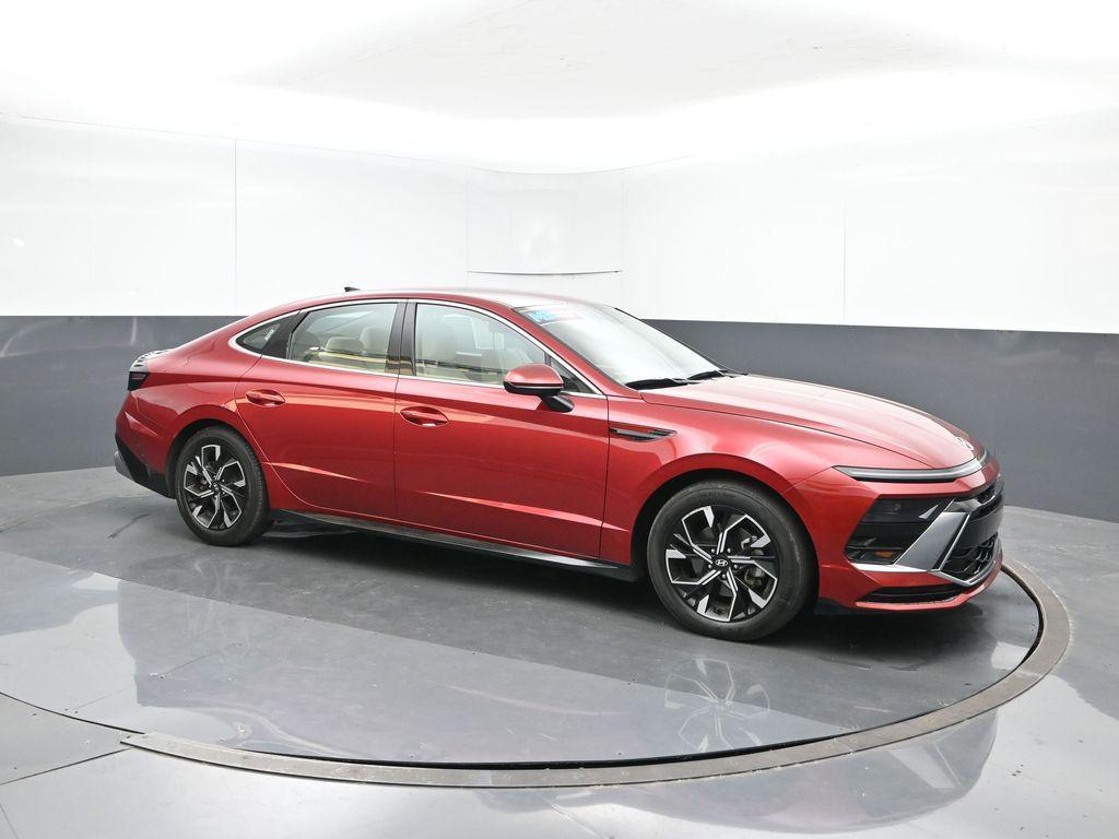 used 2025 Hyundai Sonata car, priced at $20,888