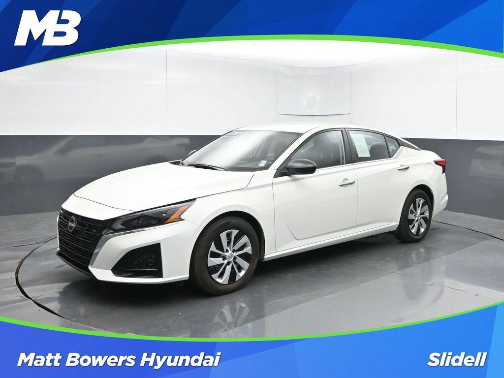 used 2025 Nissan Altima car, priced at $19,999