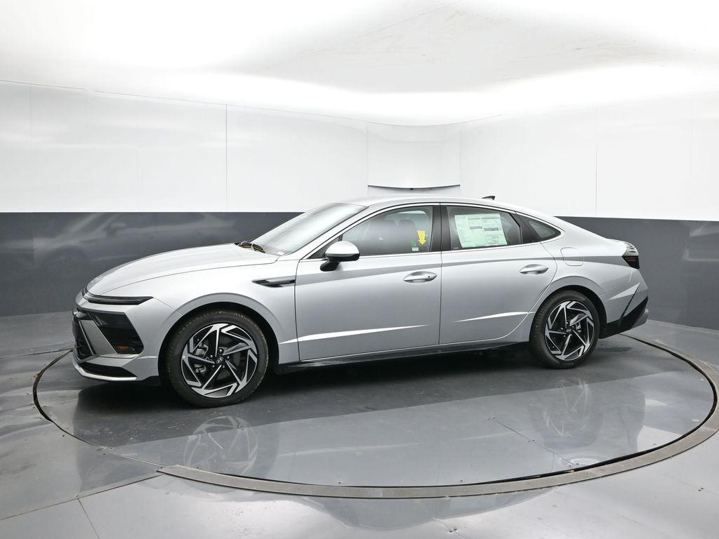 new 2026 Hyundai Sonata car, priced at $29,207