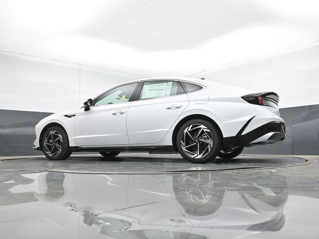 new 2026 Hyundai Sonata car, priced at $27,666