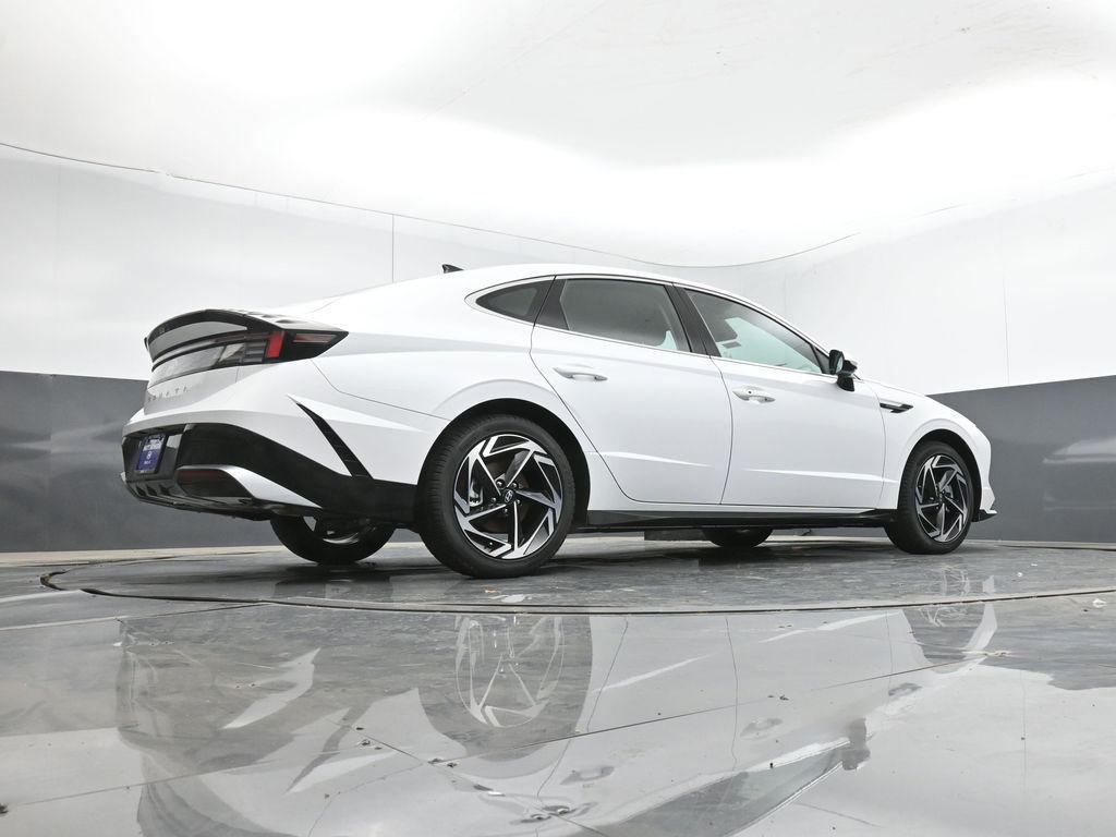 new 2026 Hyundai Sonata car, priced at $27,666