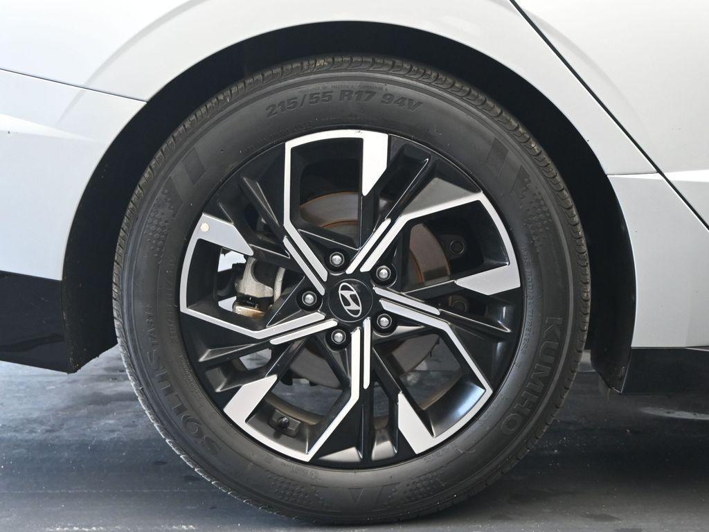 used 2025 Hyundai Sonata car, priced at $20,888