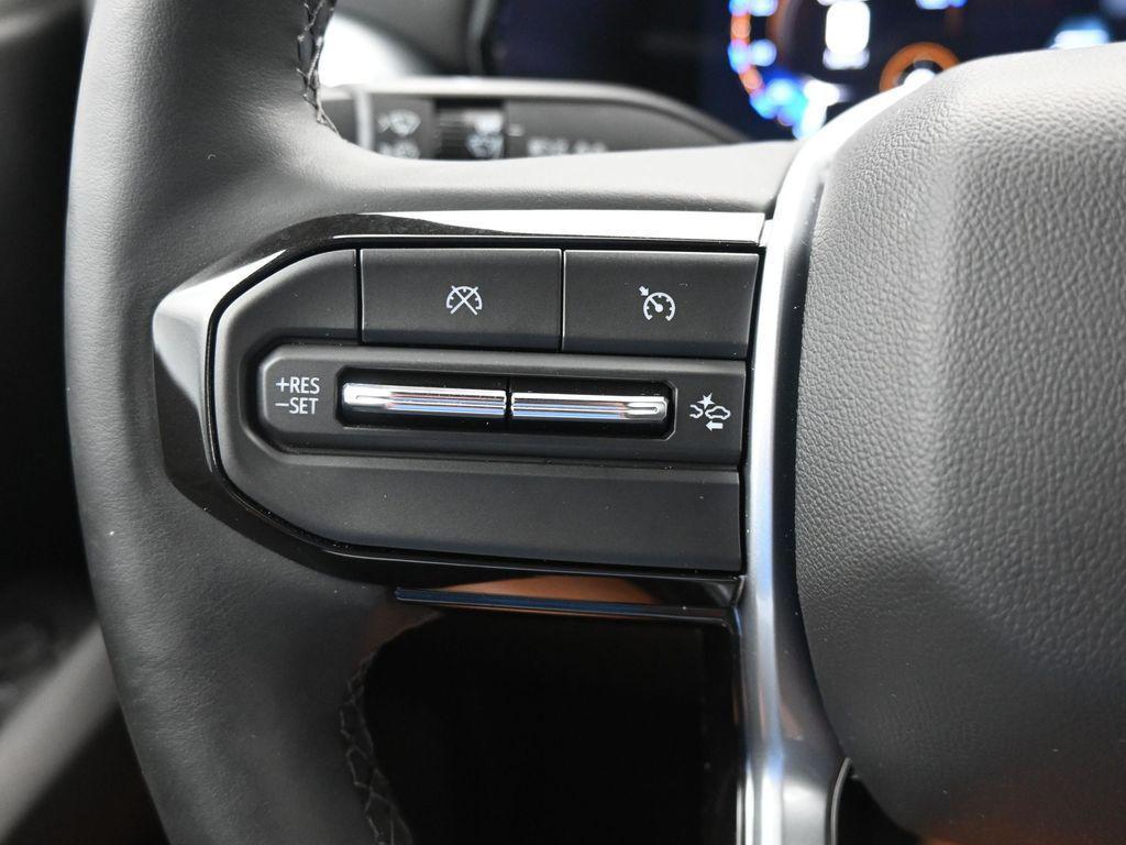 used 2024 Chevrolet Colorado car, priced at $32,888