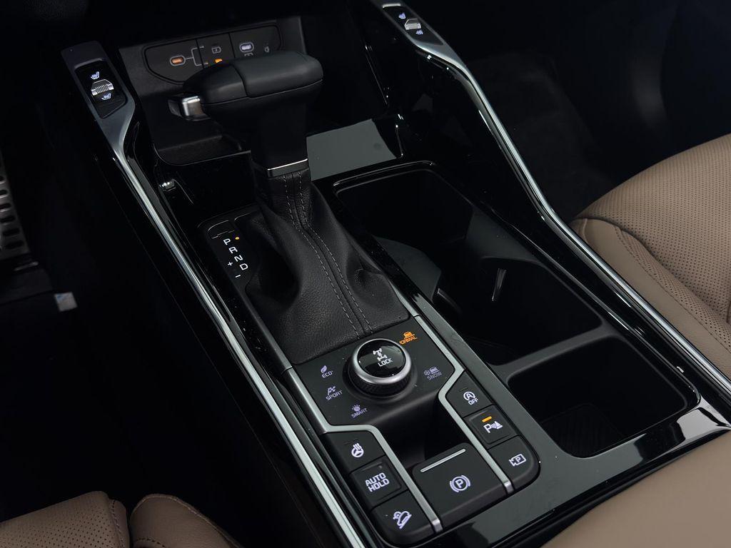 used 2024 Kia Sorento car, priced at $36,990