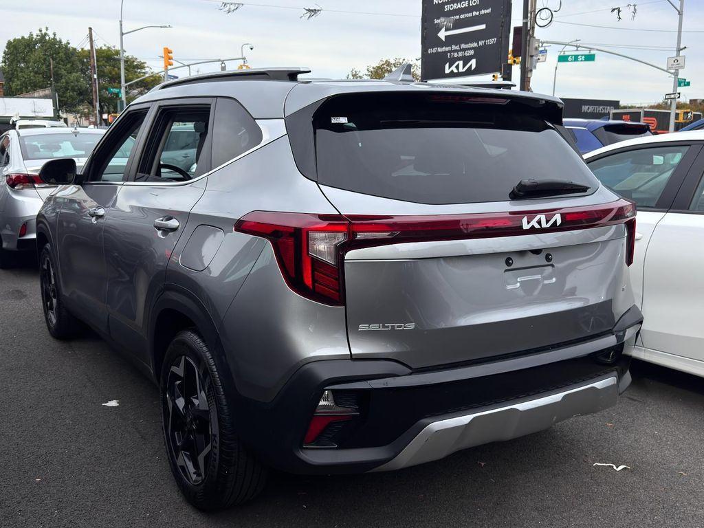 used 2024 Kia Seltos car, priced at $22,895