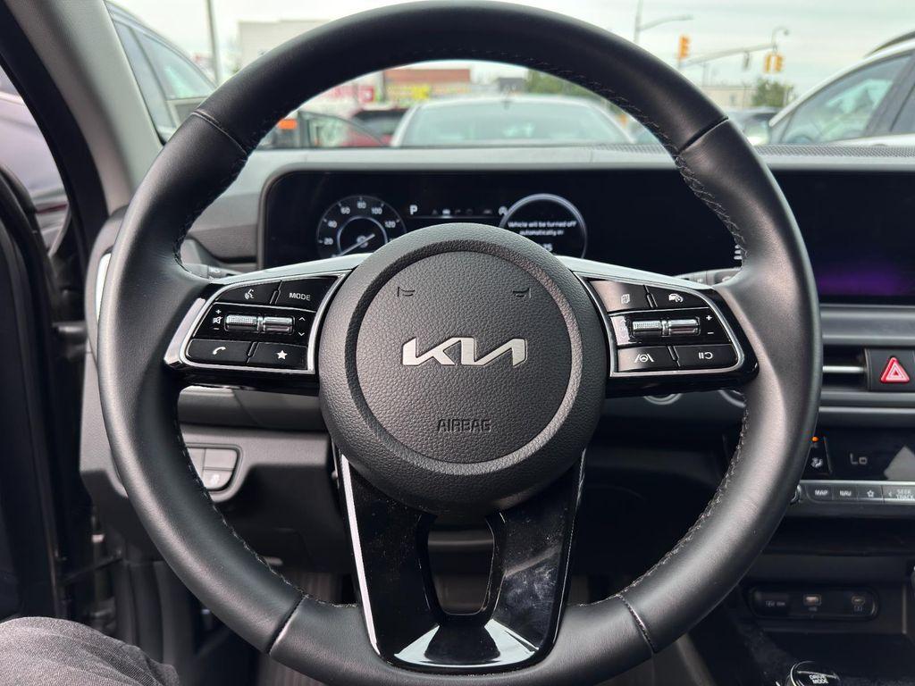 used 2024 Kia Seltos car, priced at $22,895