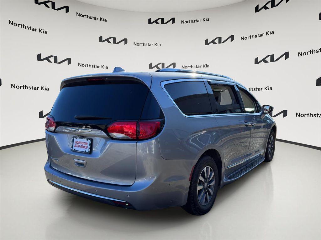 used 2020 Chrysler Pacifica car, priced at $20,895