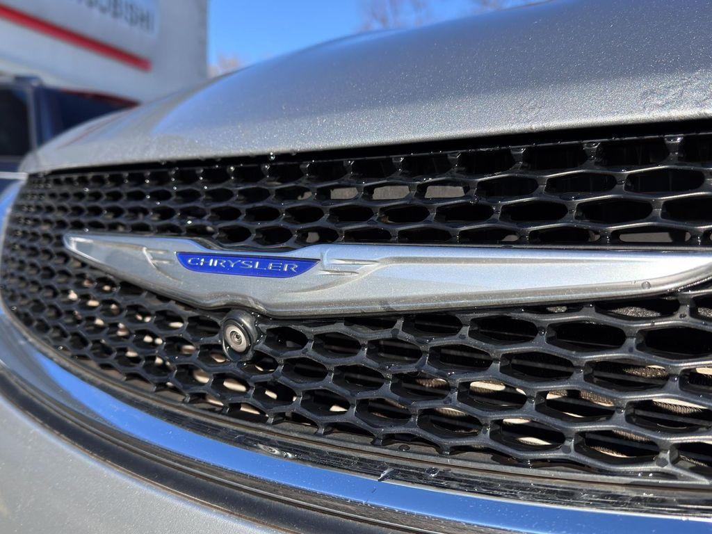 used 2020 Chrysler Pacifica car, priced at $24,295
