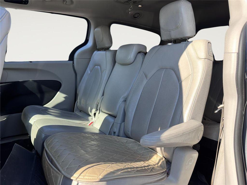 used 2020 Chrysler Pacifica car, priced at $20,895
