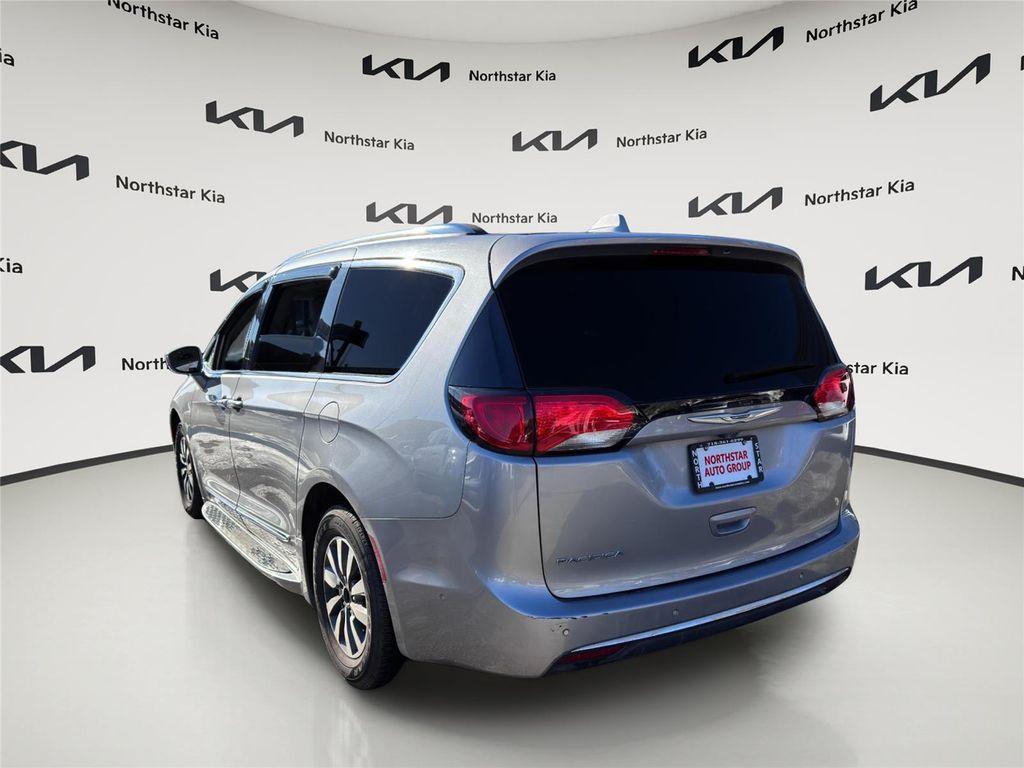 used 2020 Chrysler Pacifica car, priced at $20,895