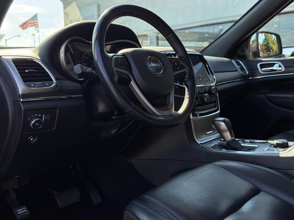 used 2021 Jeep Grand Cherokee car, priced at $23,695