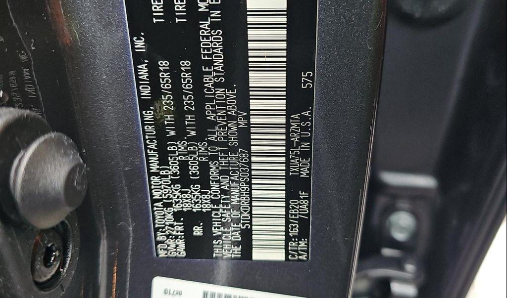 used 2023 Toyota Highlander car, priced at $35,290