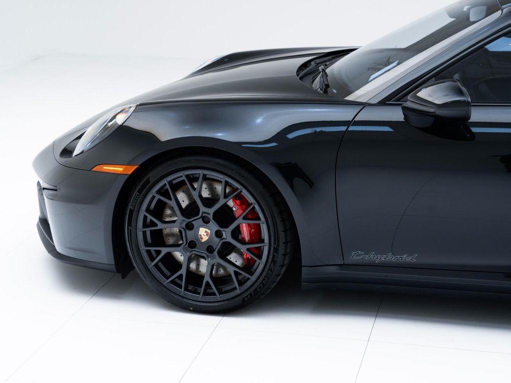 new 2026 Porsche 911 car, priced at $201,110