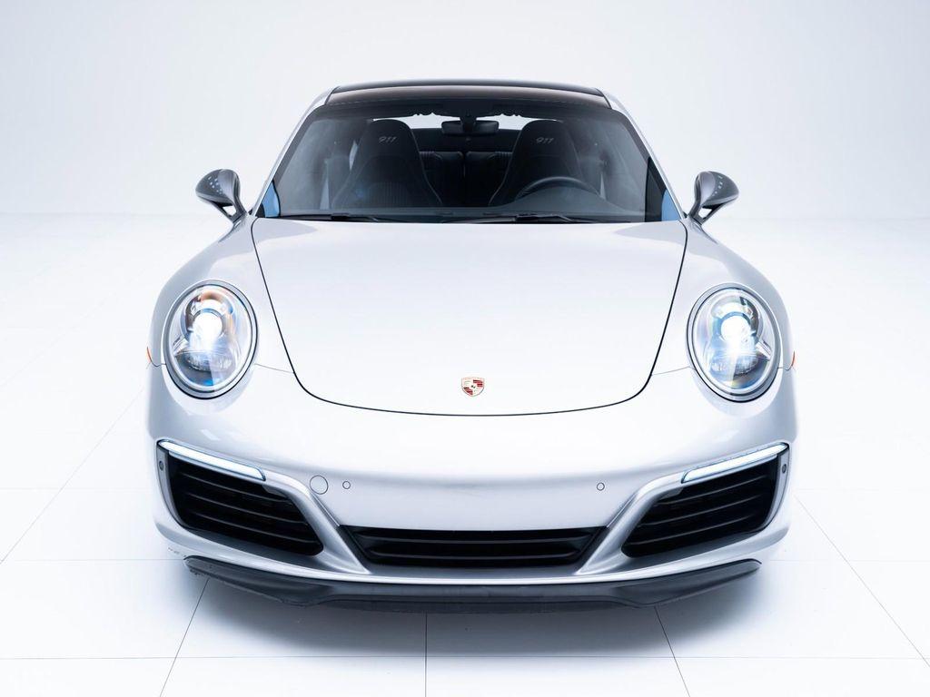 used 2018 Porsche 911 car
