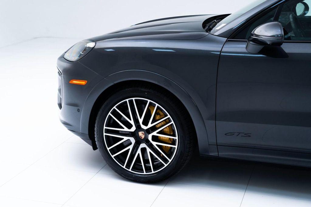 new 2025 Porsche Cayenne car, priced at $169,705