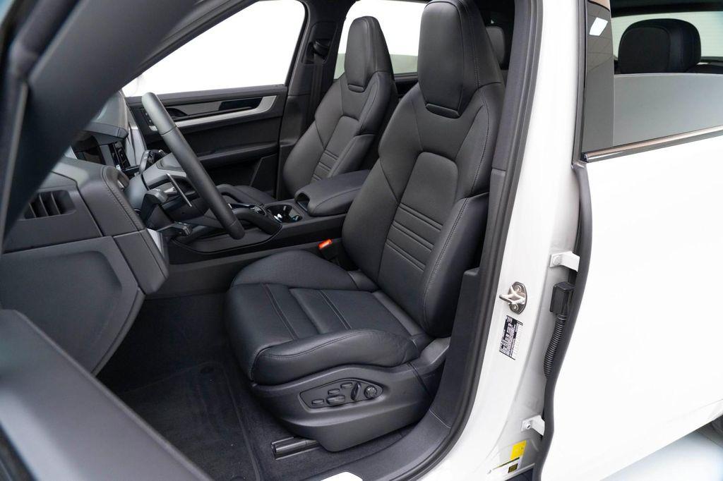 used 2025 Porsche Cayenne car, priced at $114,900