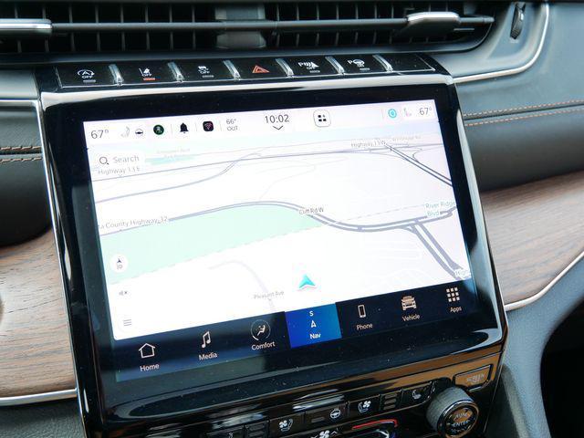 used 2022 Jeep Grand Cherokee car, priced at $30,000