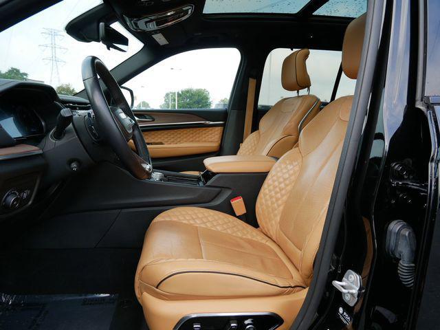 used 2022 Jeep Grand Cherokee car, priced at $30,000