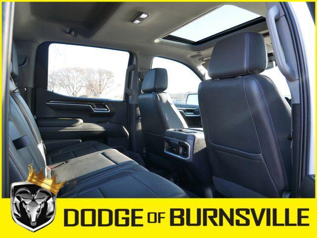 used 2022 GMC Sierra 1500 car, priced at $38,000